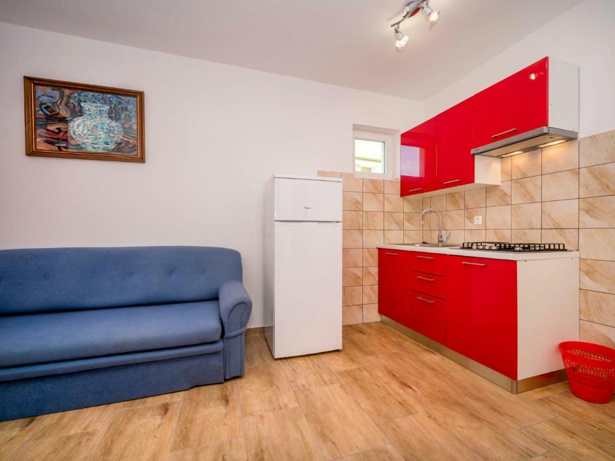 Apartment Hilde Red-8 By Interhome Медулин Экстерьер фото